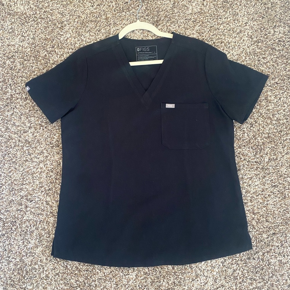 Black Catarina Figs Scrub Top